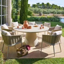 Ensemble table de jardin + 8 fauteuils empilables YCONIA Argile