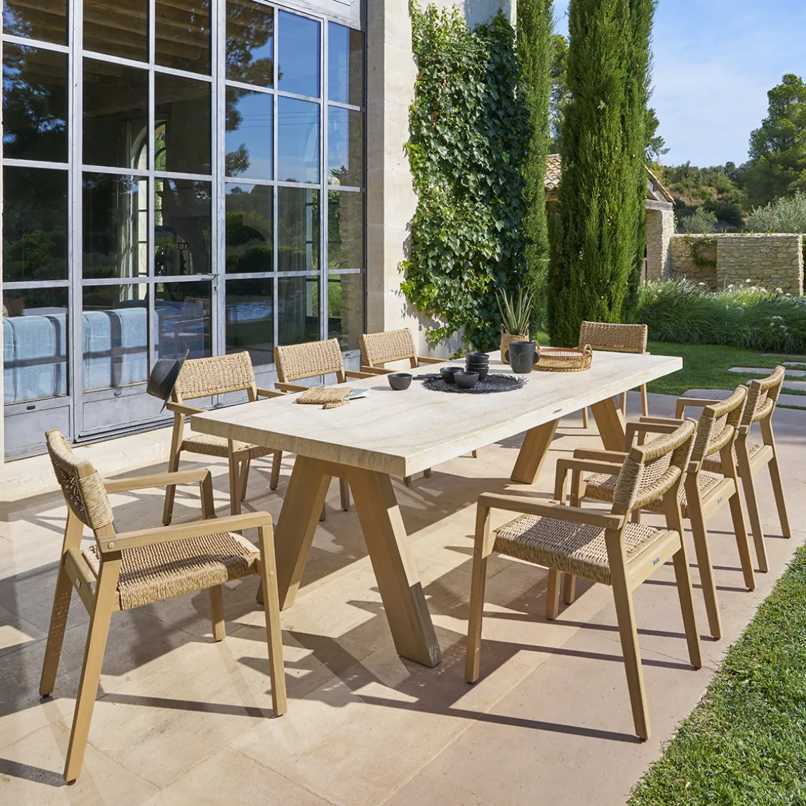 Ensemble table de jardin VENIZIA + 8 fauteuils TEMEIRA Acacia