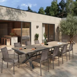 Fauteuil de jardin empilable AXANT Wengé / Praline