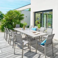 Fauteuil de jardin empilable AXANT Wengé / Praline