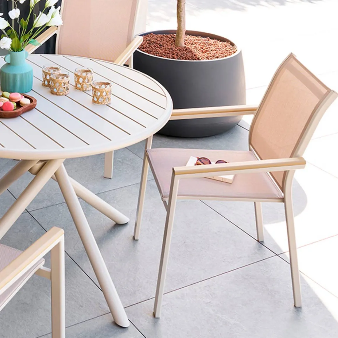 Fauteuil de jardin ESSENTIA Argile
