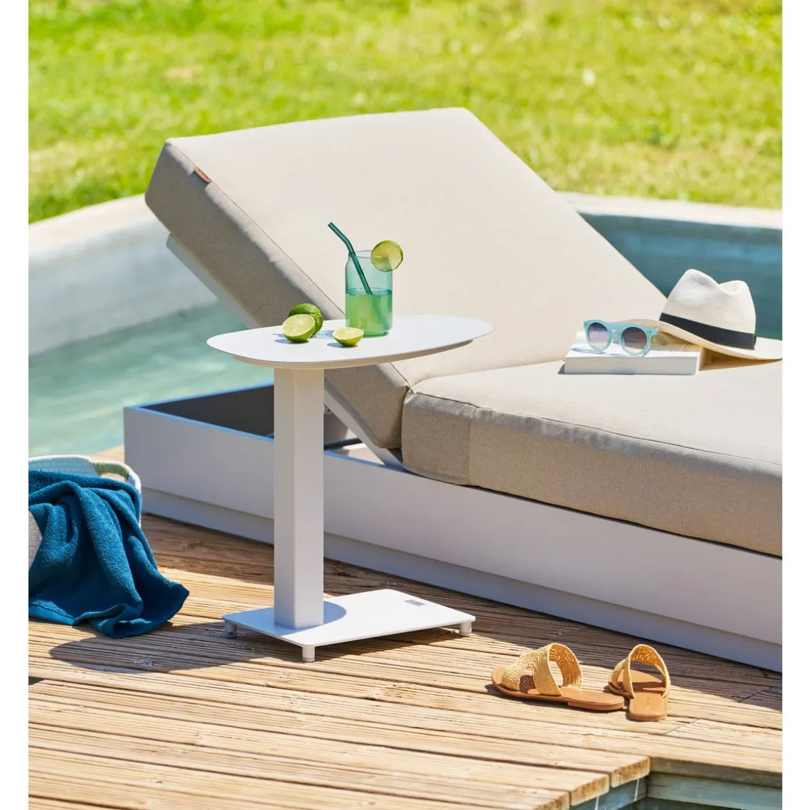 Lit de piscine ALLURE Avoine