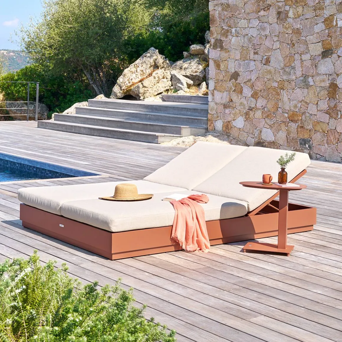 Lit de piscine ALLURE Beige / Acajou