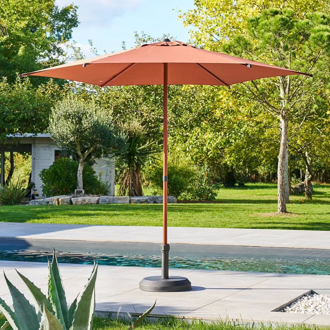Parasol droit rond inclinable SOYA Acajou