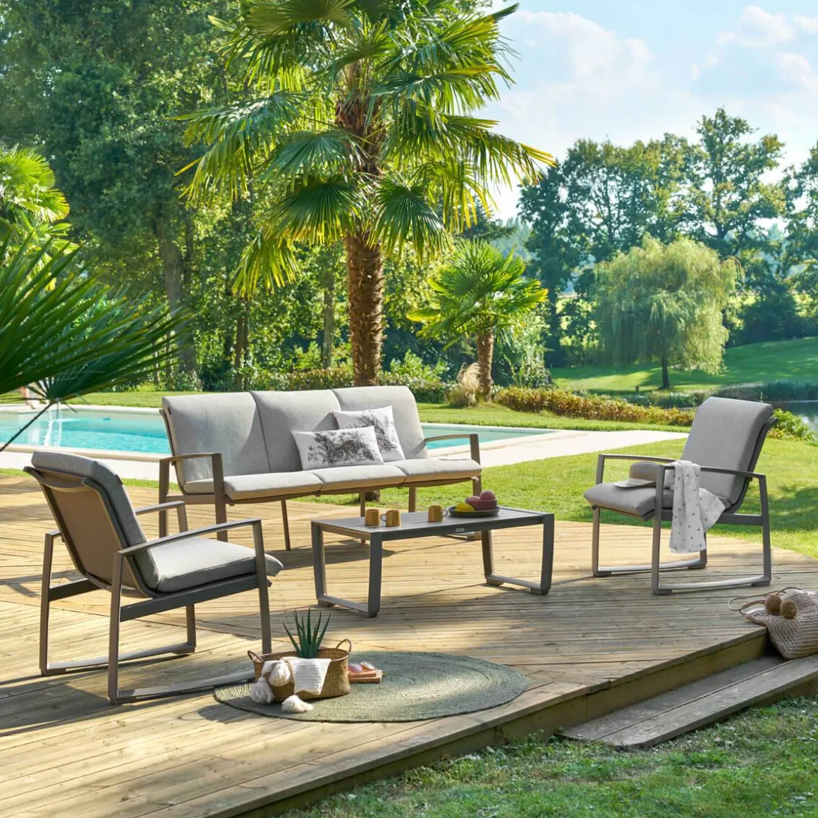 Salon de jardin BOREANE Noisette & Café