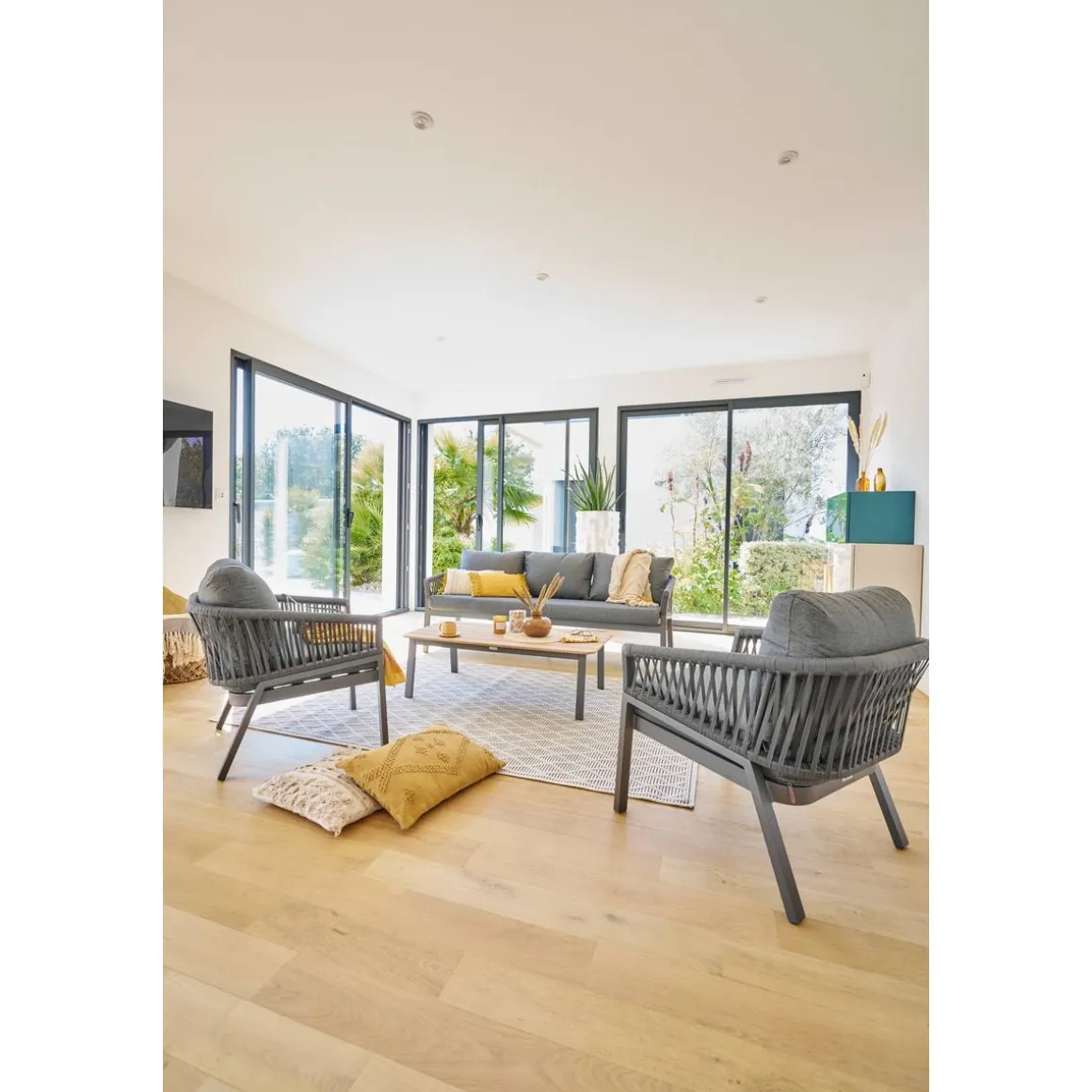 Salon de jardin ORIENGO Anthracite & Graphite