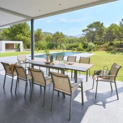 Table de jardin extensible coulissante ÉVASION Effet bois Lin & Vert laurier