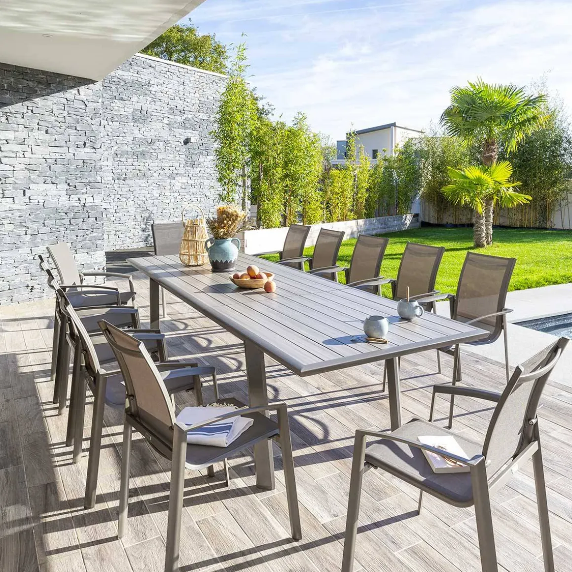 Table de jardin extensible PAVANE Seigle & Praline