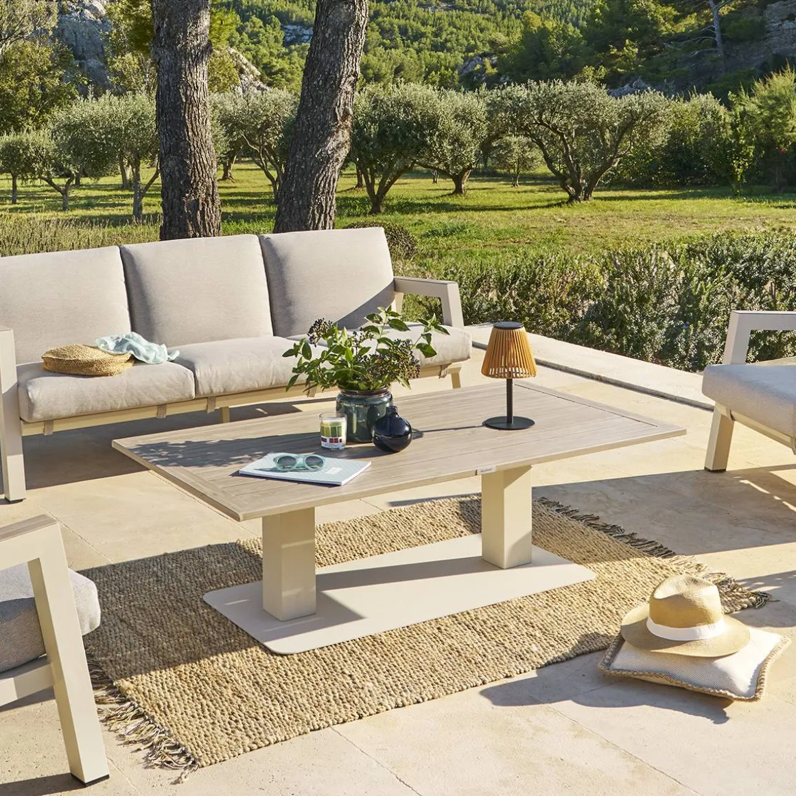 Table de jardin relevable rectangulaire SALIMIA Argile & Lin