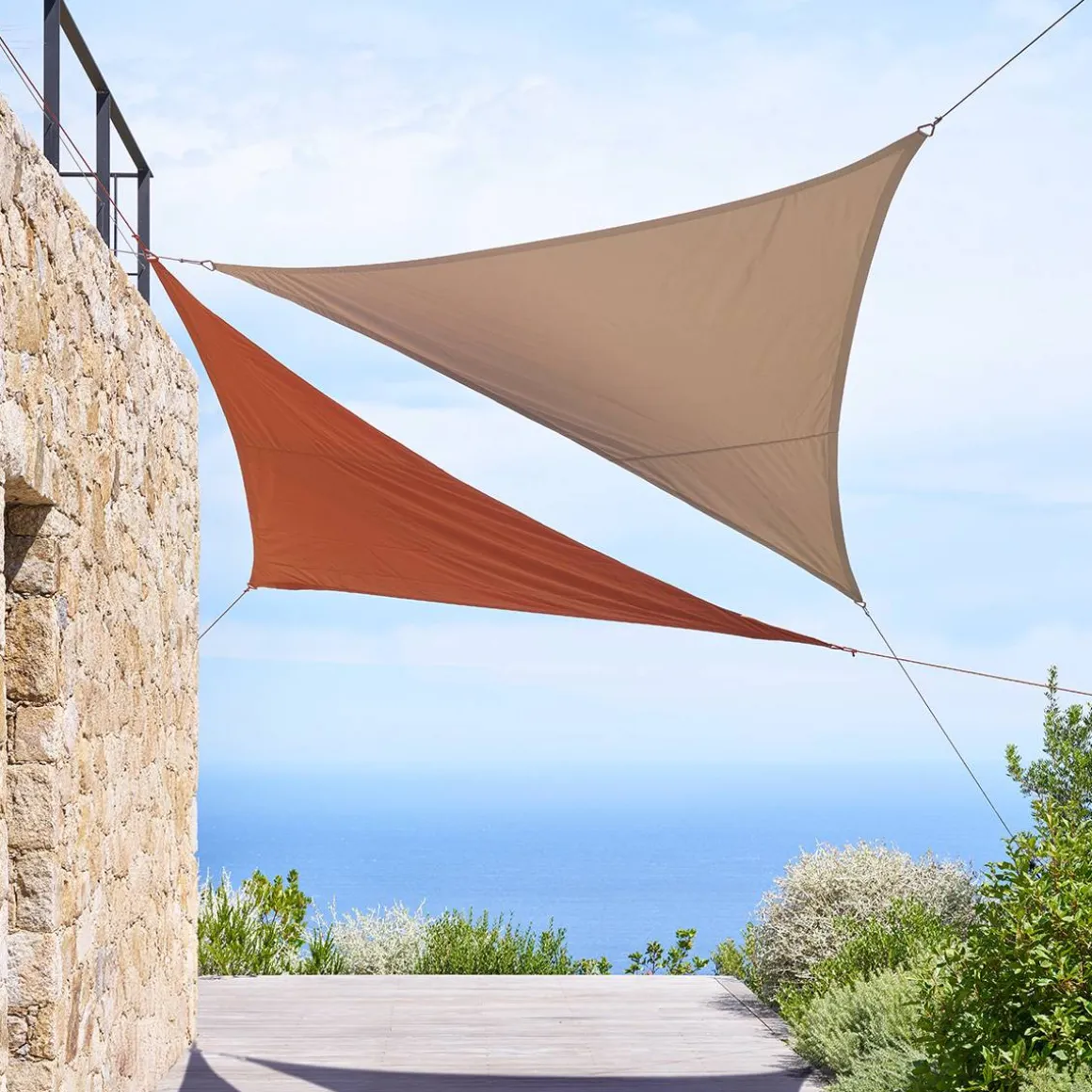 Voile d'ombrage triangulaire ELYORA Café